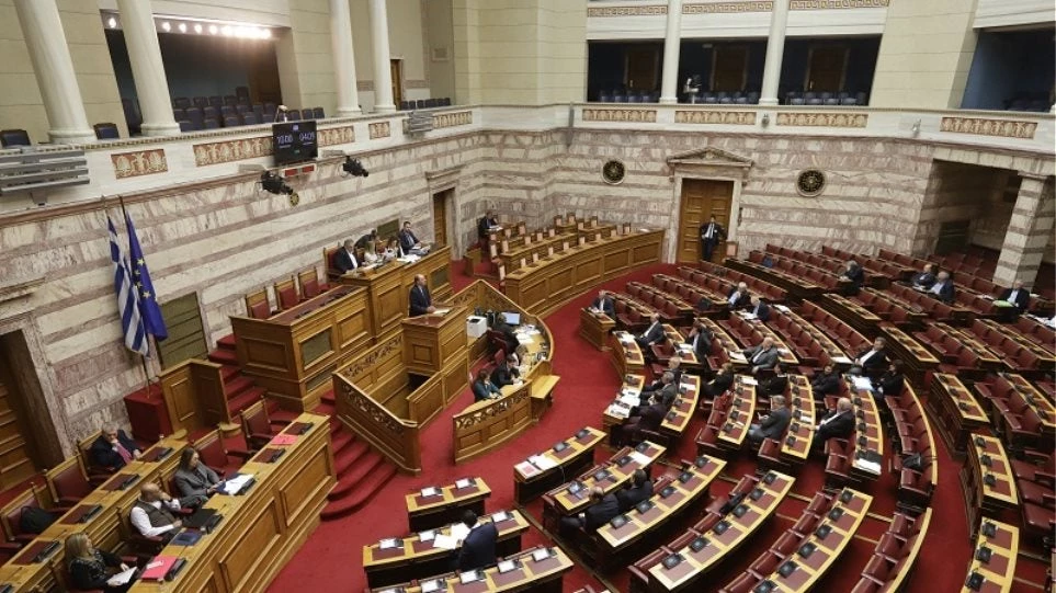 Η κυβέρνηση νομιμοποιεί εκ των υστέρων 550.000 ευρώ δαπάνες του ΥΠΕΞ «κατά παρέκκλιση των διατάξεων» – Το ονομάζει «λογιστική τακτοποίηση»!